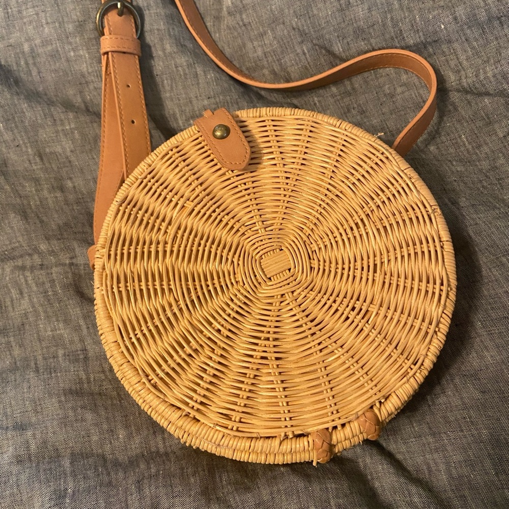 Brown round purse